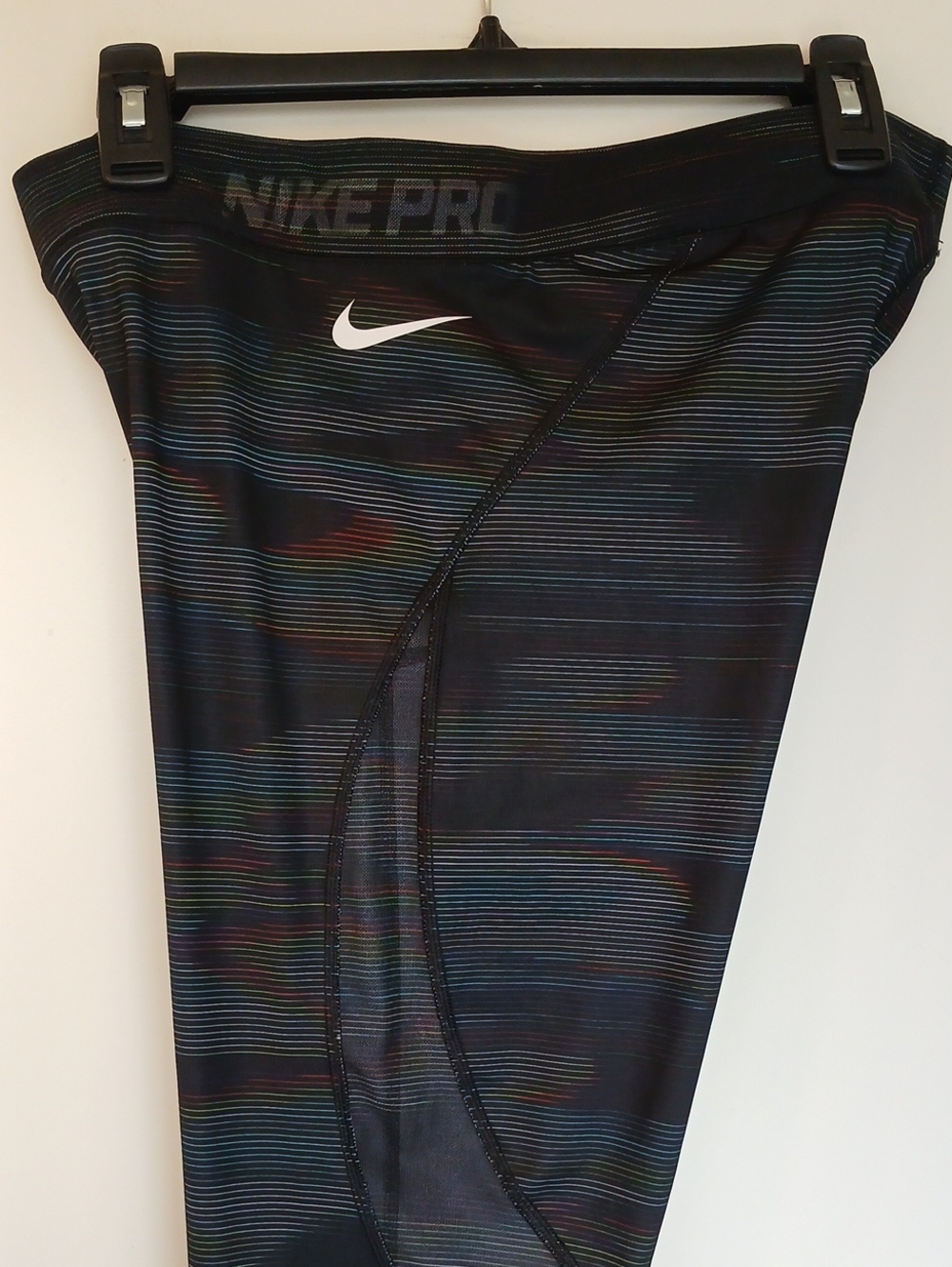 NIKE Pro Hypercool Black Rainbow Mesh Cropped Leggings Size XL